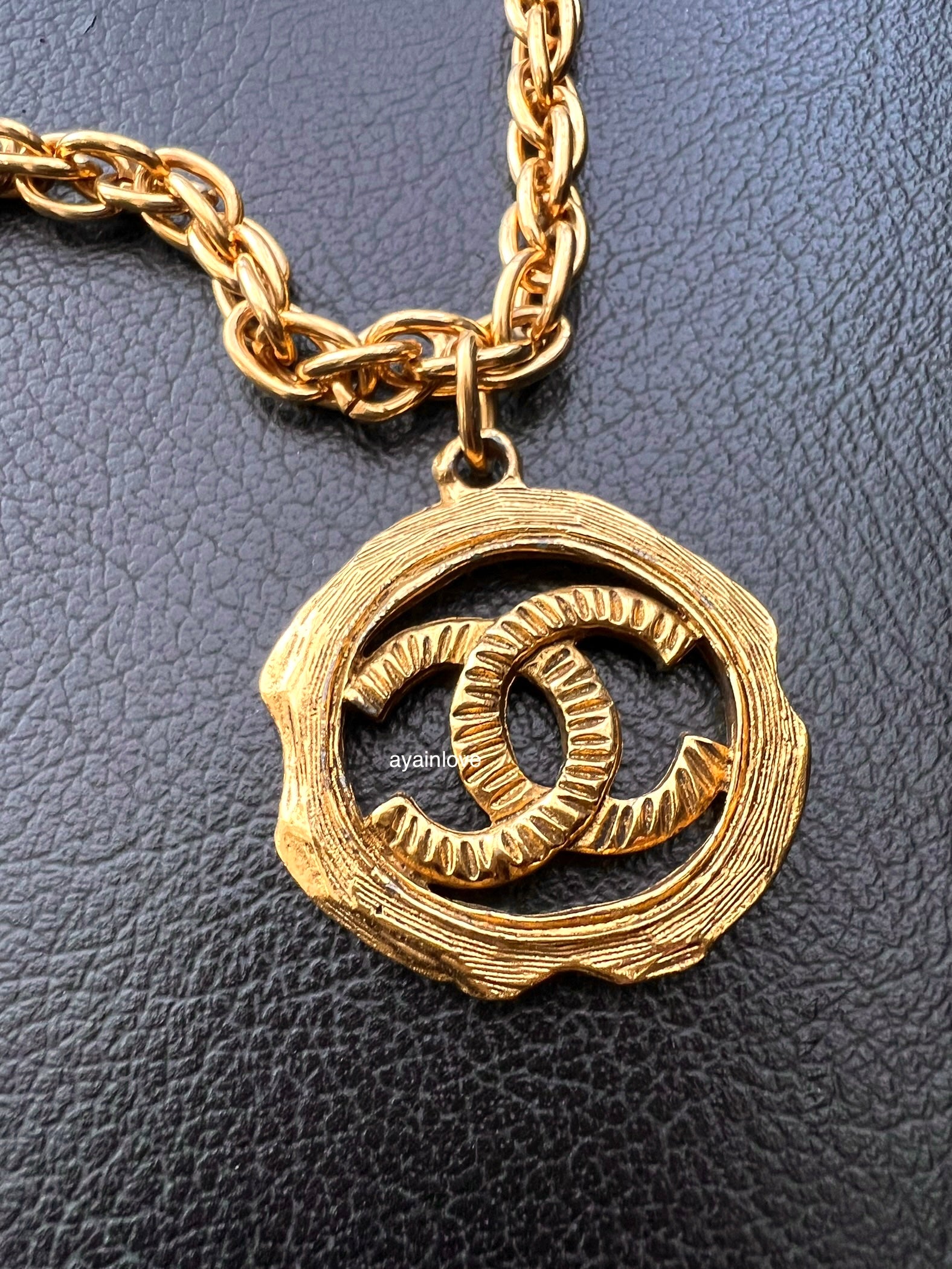 CHANEL 1980s Vintage Charms Medallion Chain Belt Necklace 24K Gold