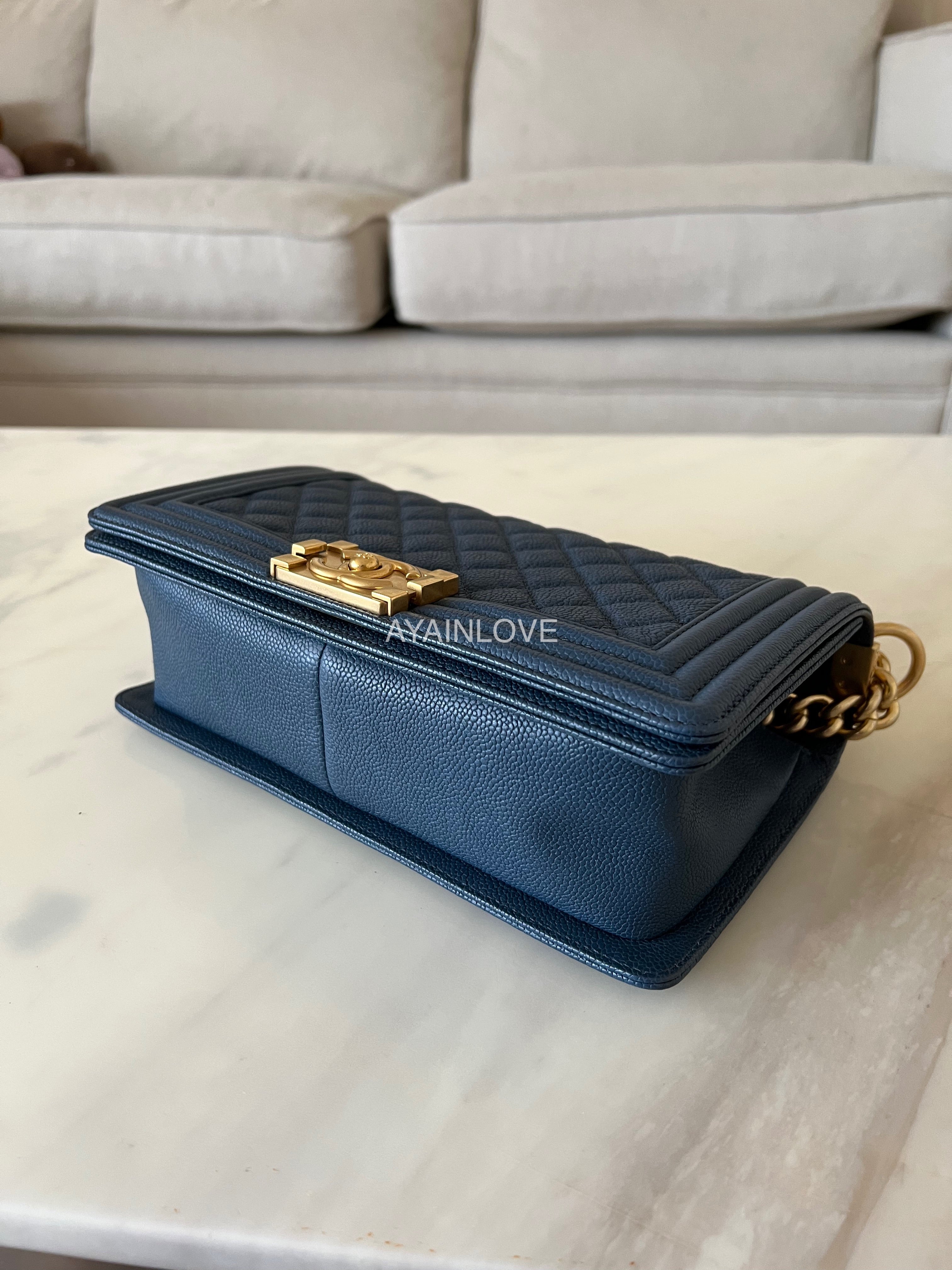 Chanel boy navy blue best sale gold chain