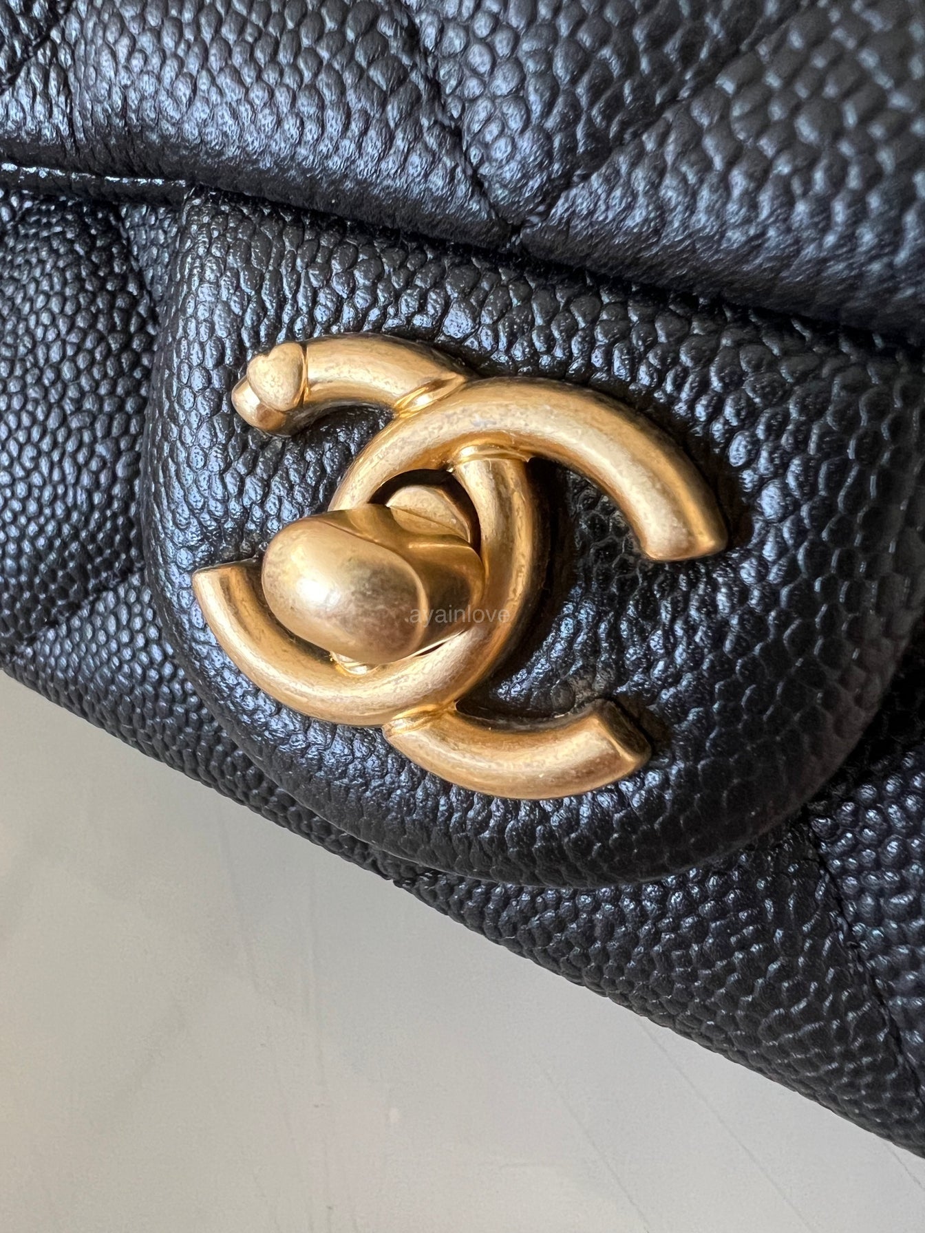 Timeless Chanel Classic Mini Flap bag gold leather 23P Sweet Heart